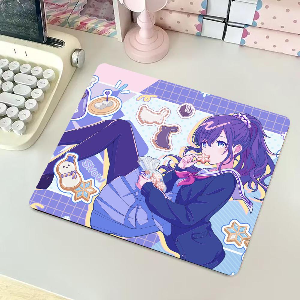 Pastellfarbene Cafe Girl Schre – Pc Gaming Cafe Bewertung und Preis